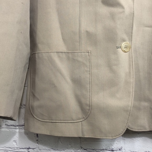 Pendleton blazer tan color - Picture 3 of 9